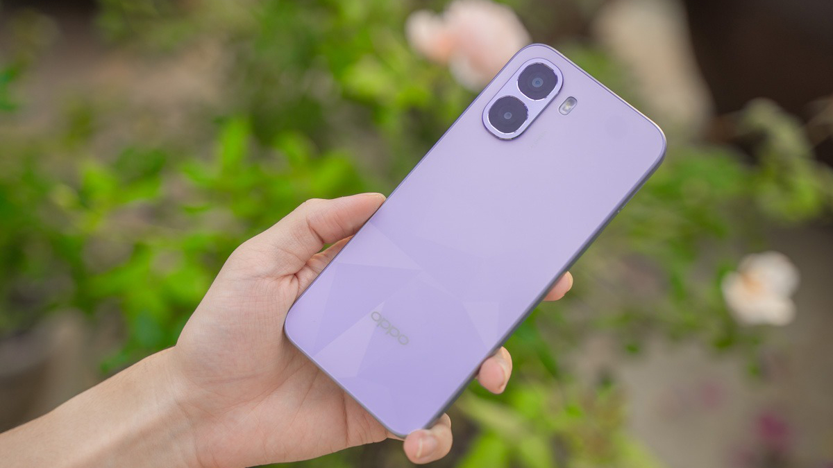 CellphoneS mở bán OPPO A6t: Giá chỉ 3.99 triệu đồng, mua là có quà!